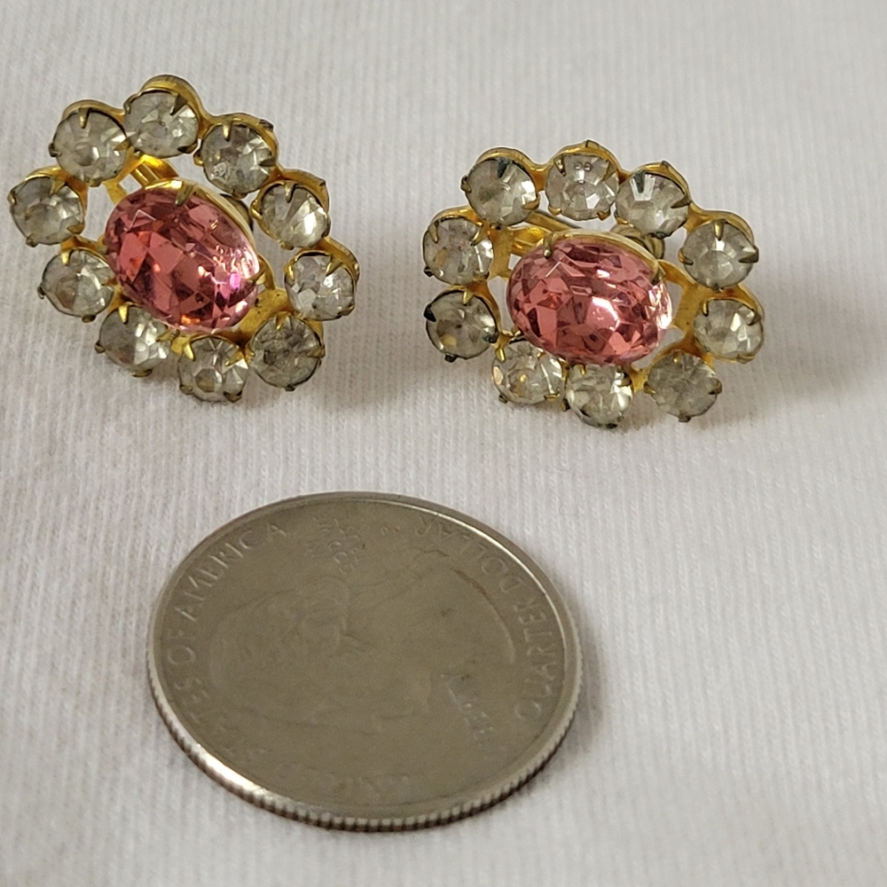 Vintage screwback pink and diamond rhinestones earrings